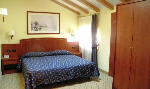 hotelolivo.upgarda en special-offer-for-business-stays-in-hotel-in-arco-on-lake-garda 014